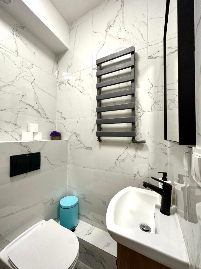 Mmrent Mountain Room กดัญสก์ ภายนอก รูปภาพ